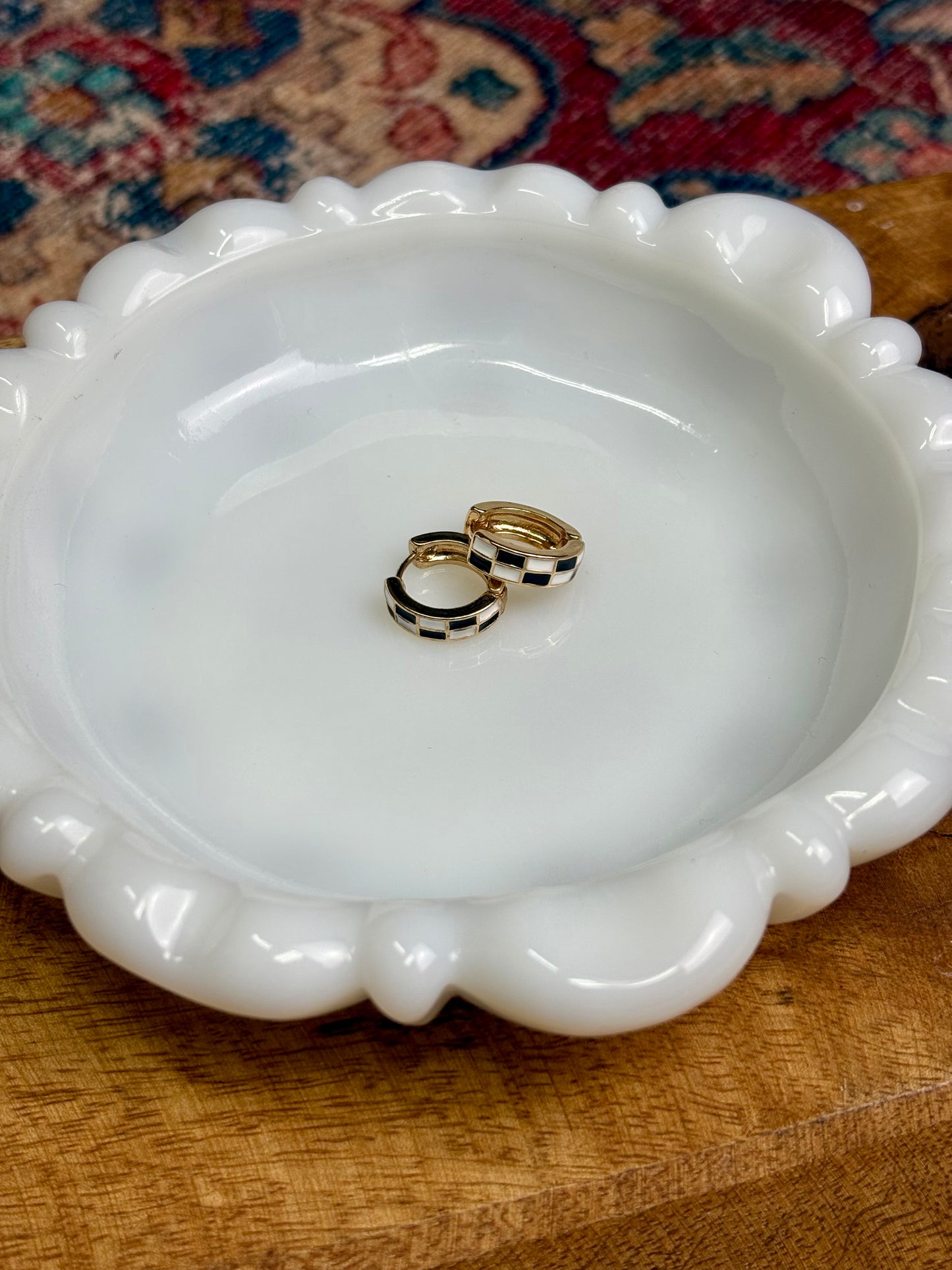 Black & White Checkered Hoop