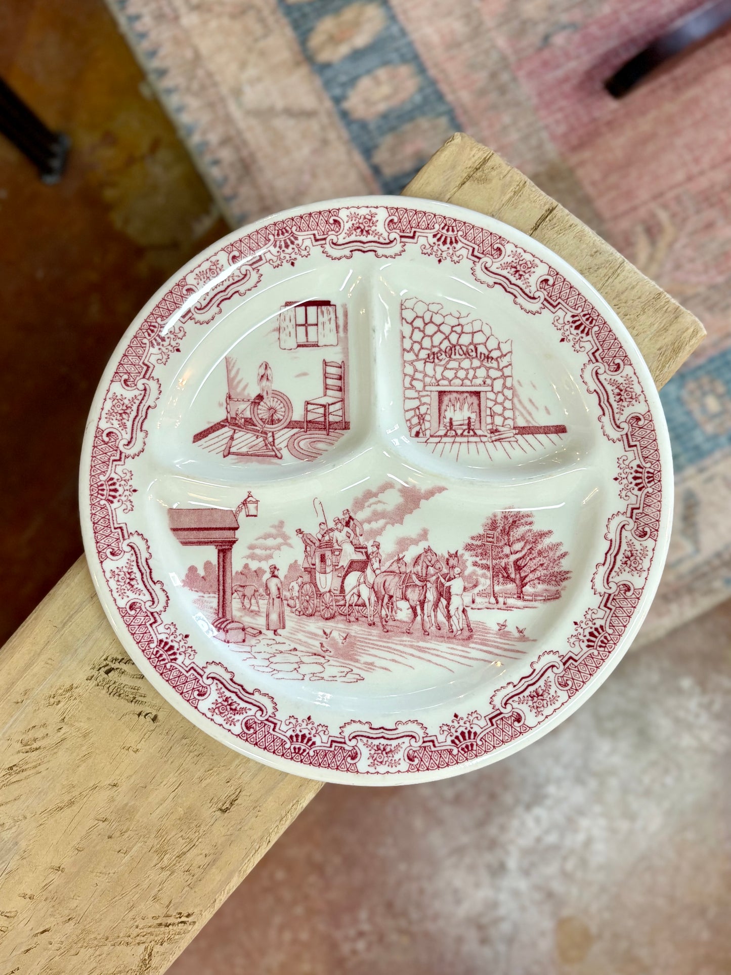 Vintage "Ye Olde Inn" Pattern Grill Plate