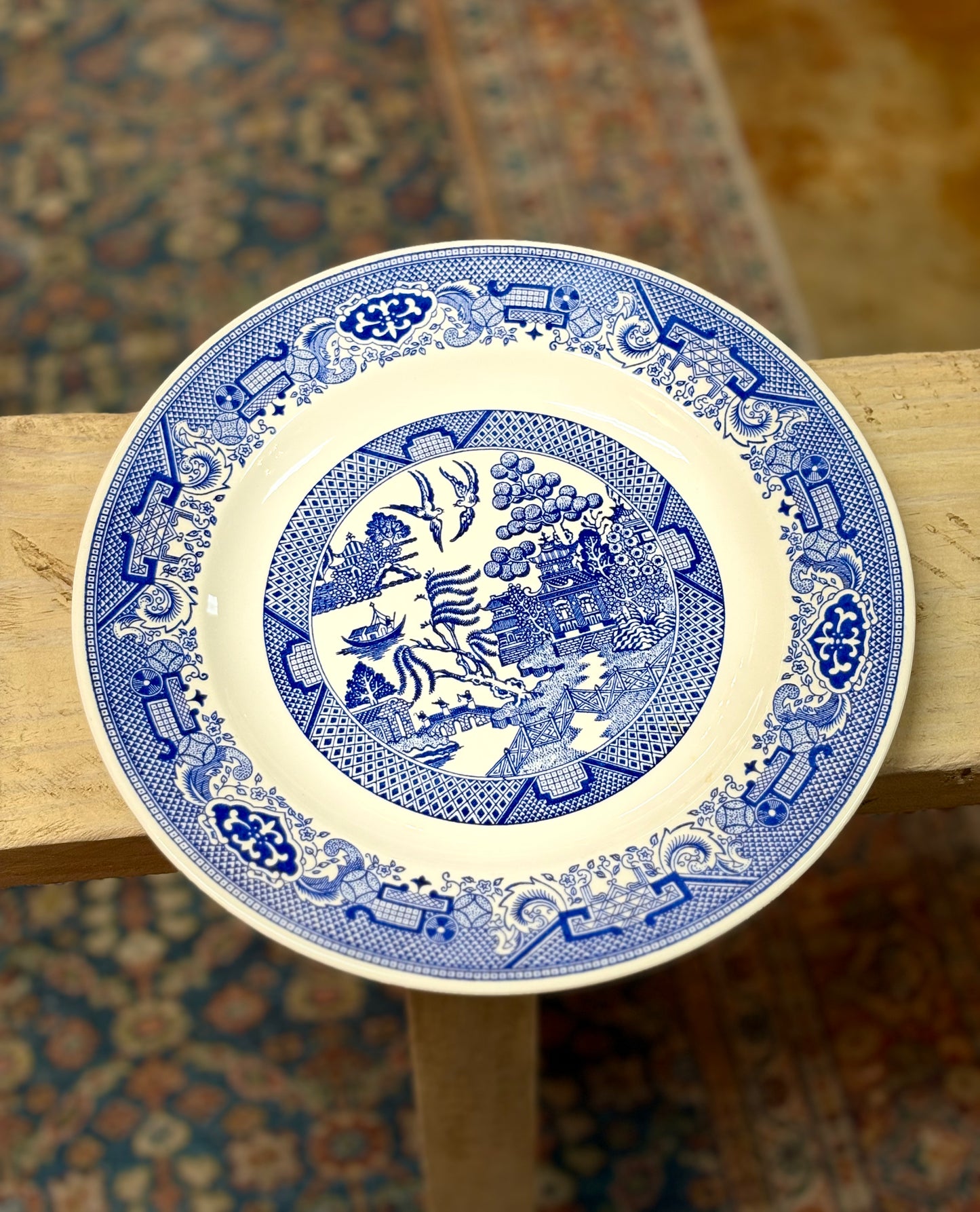 Cavalier Ironstone Blue Willow Plate 10"
