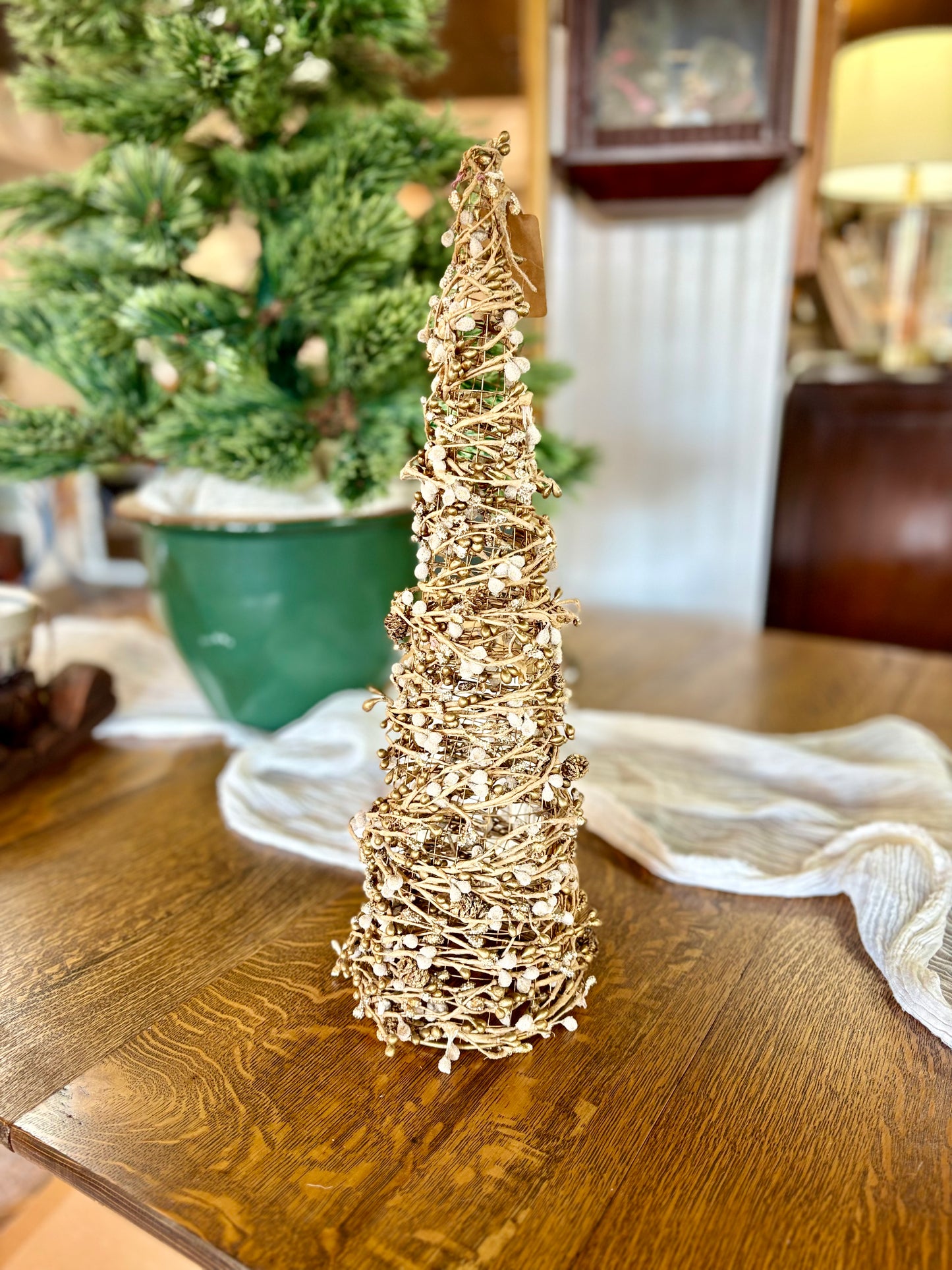 Gold Angel Vine Christmas Tree (Small)
