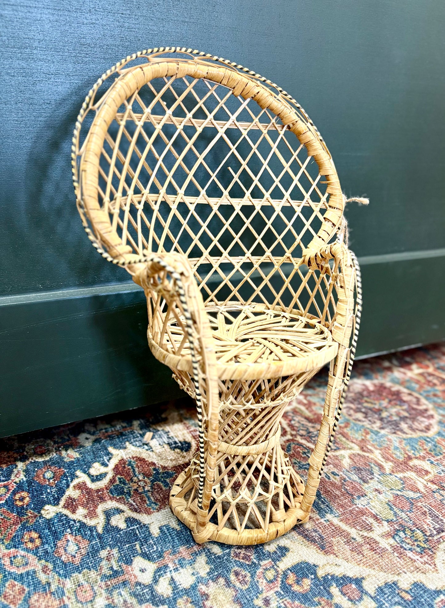 Wicker Chair Plant Stand