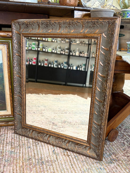 Mirror (22.5X26.5)