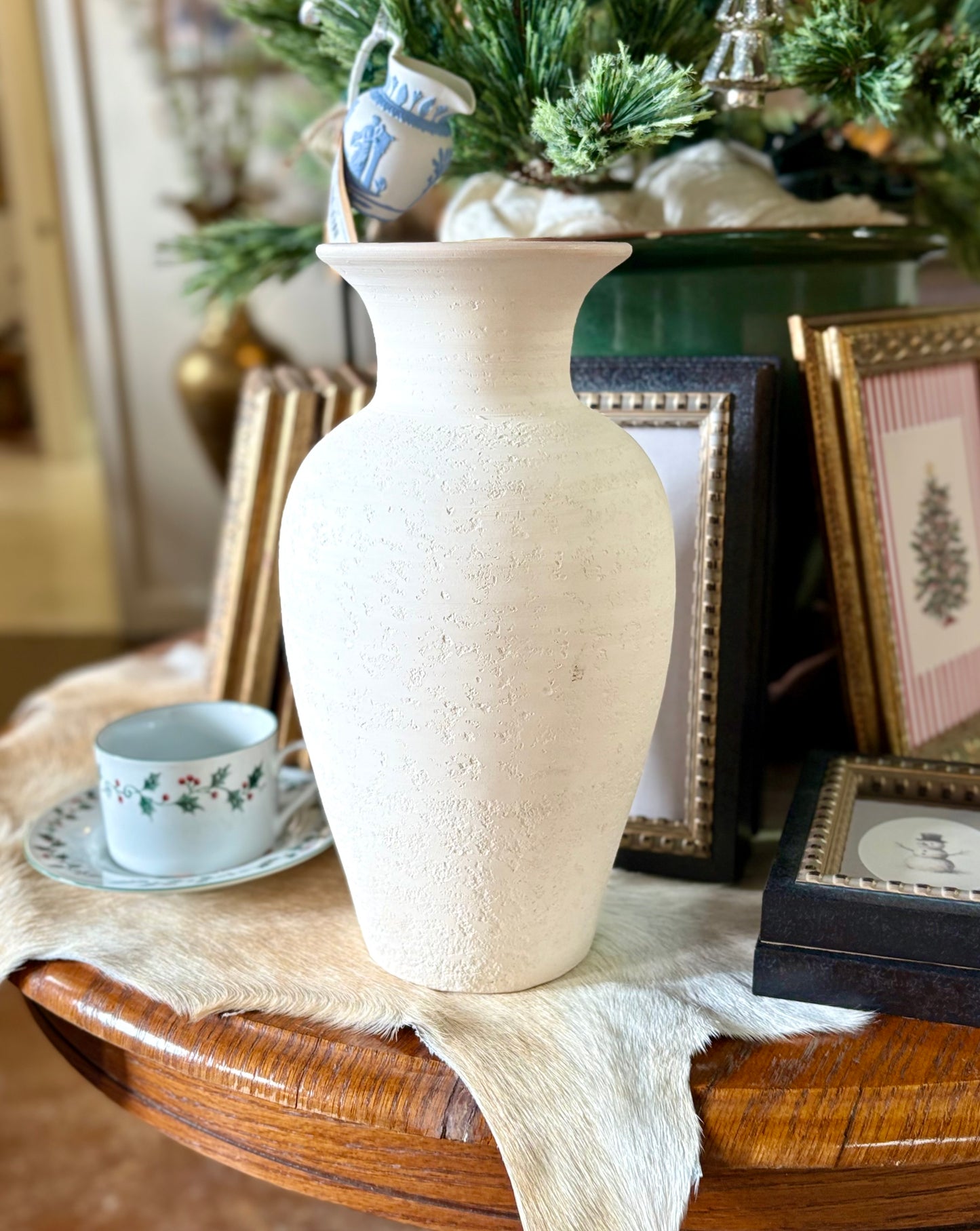 Unglazed Cream Vase