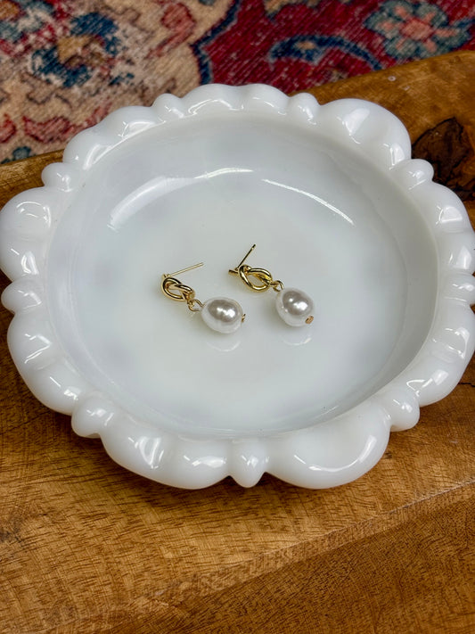 Knotted Pearl Dangle