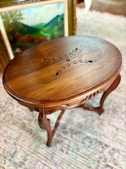 Vintage Etched Oval Side Table with Removable Tray