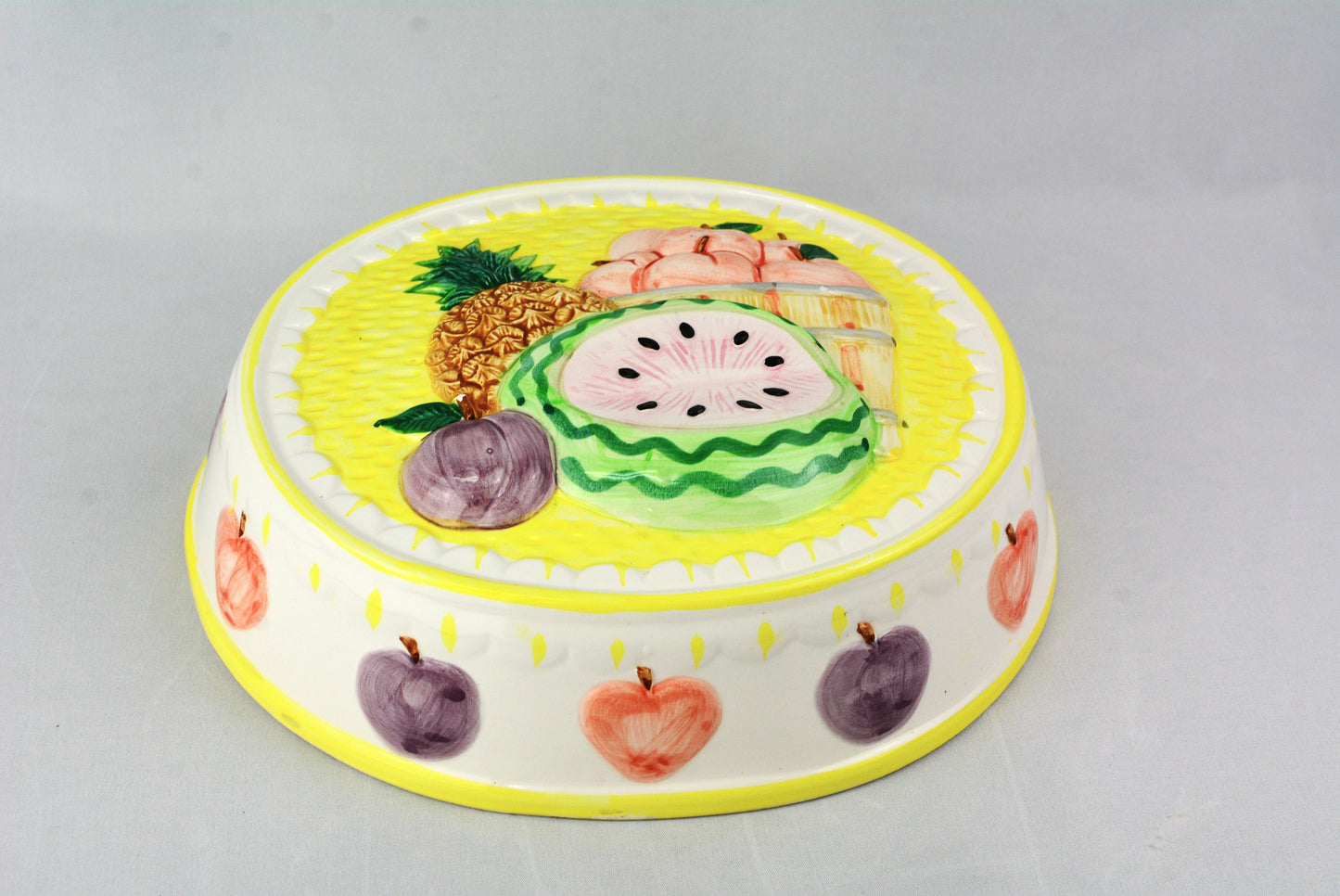 Vintage Fruit Jello Mold