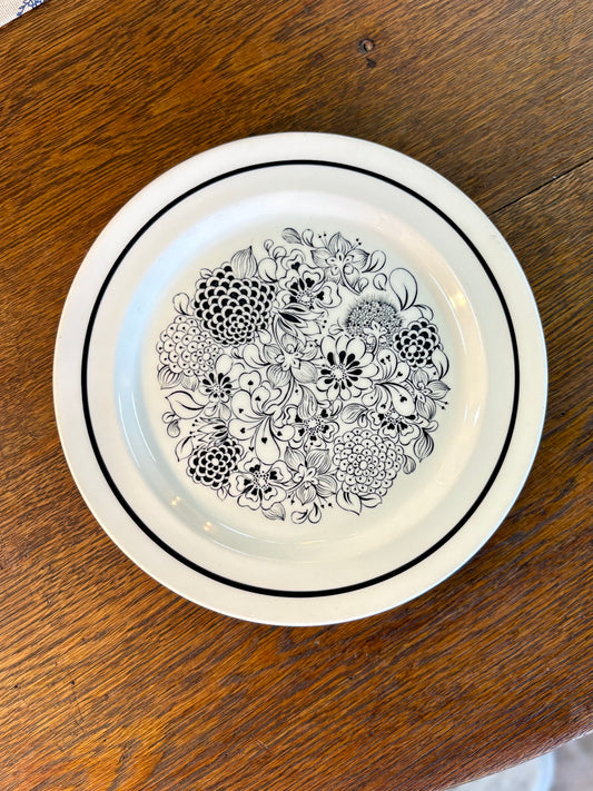 Vintage Wildwood English Ironstone Salad Plate