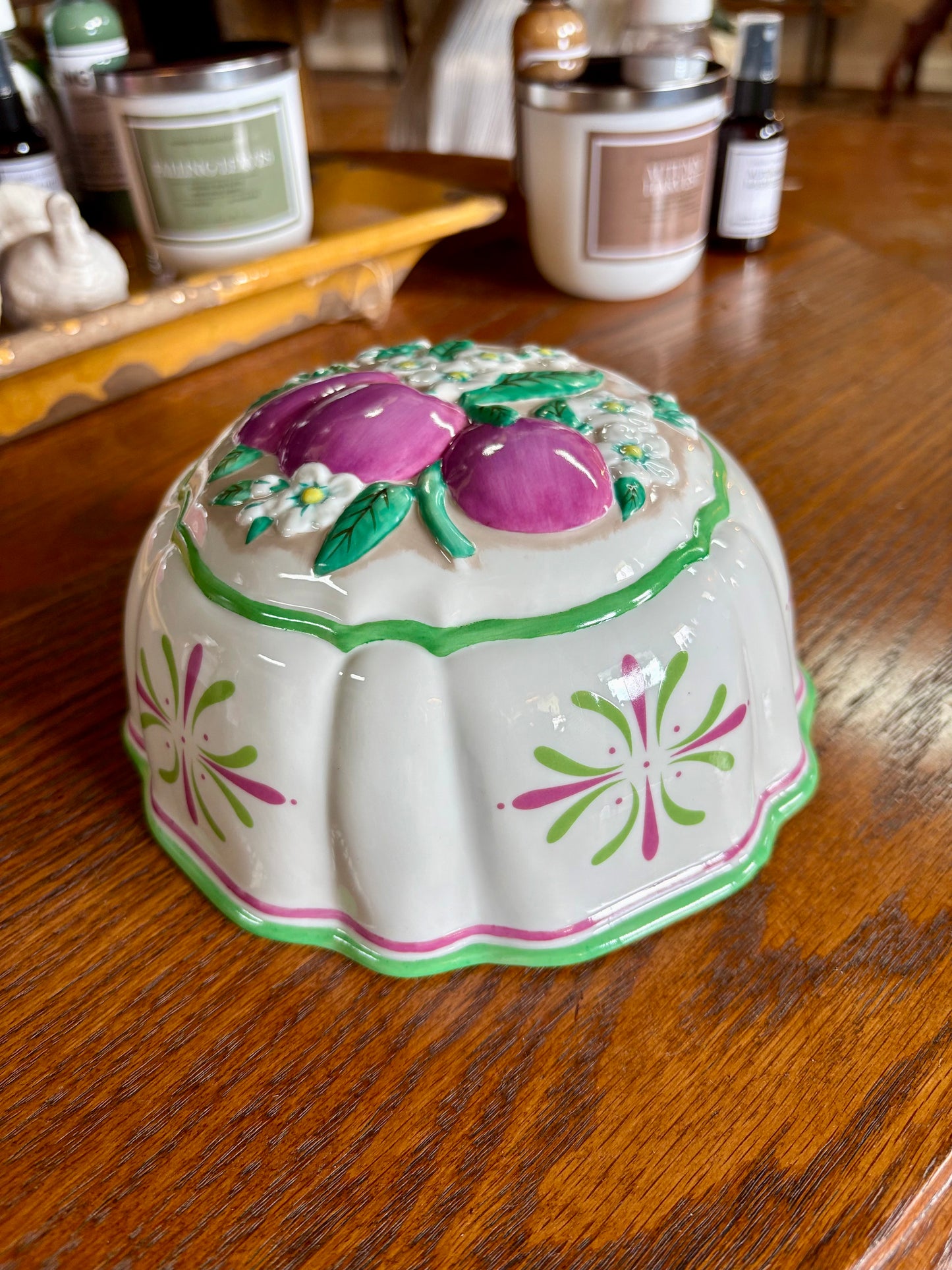 Vintage Plum w/Flowers Jello Mold