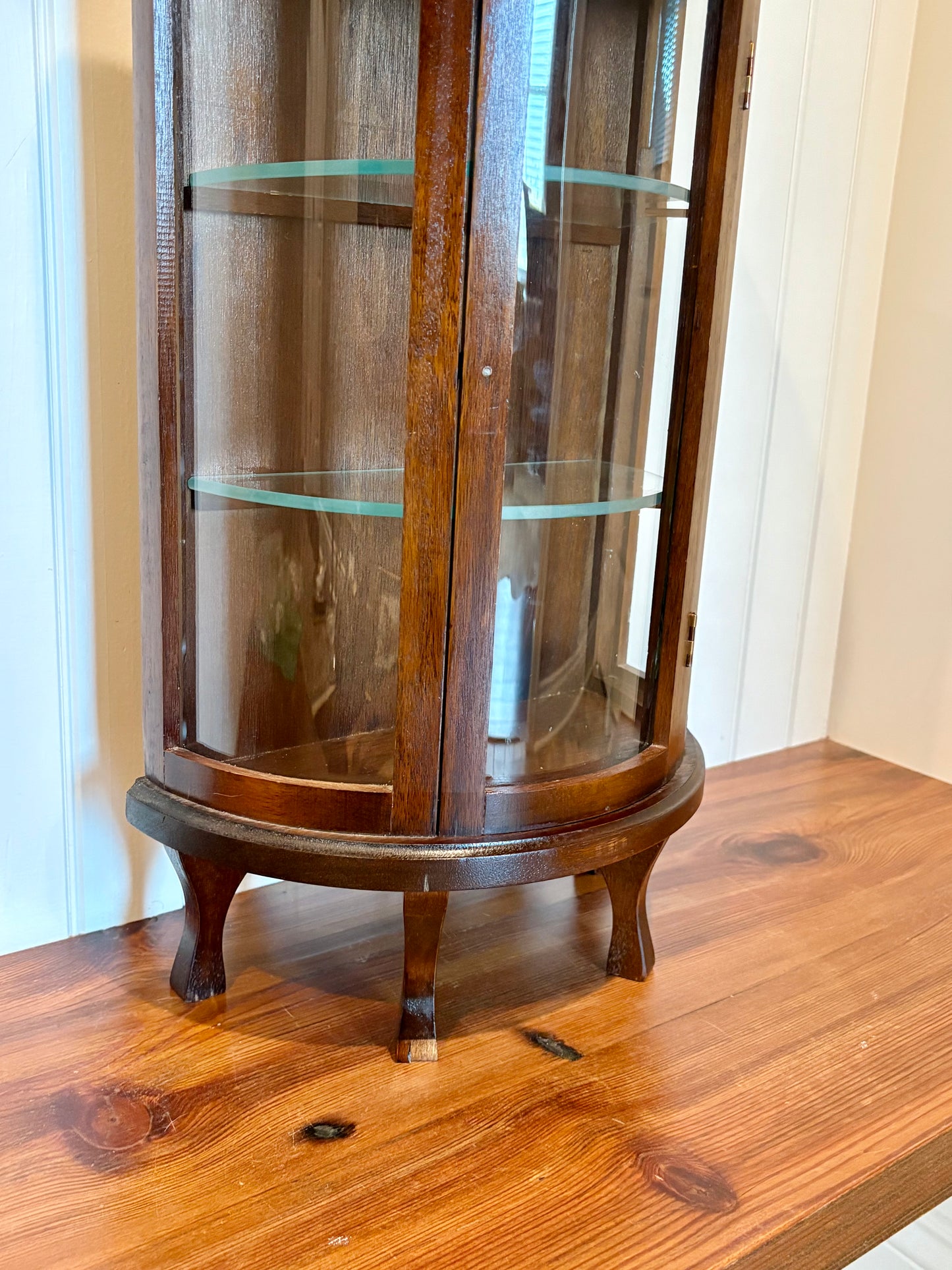 Vintage Footed Tabletop Curio
