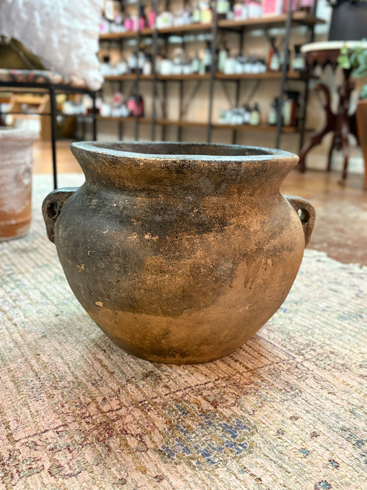 Medium Vase Style with Handle Planter