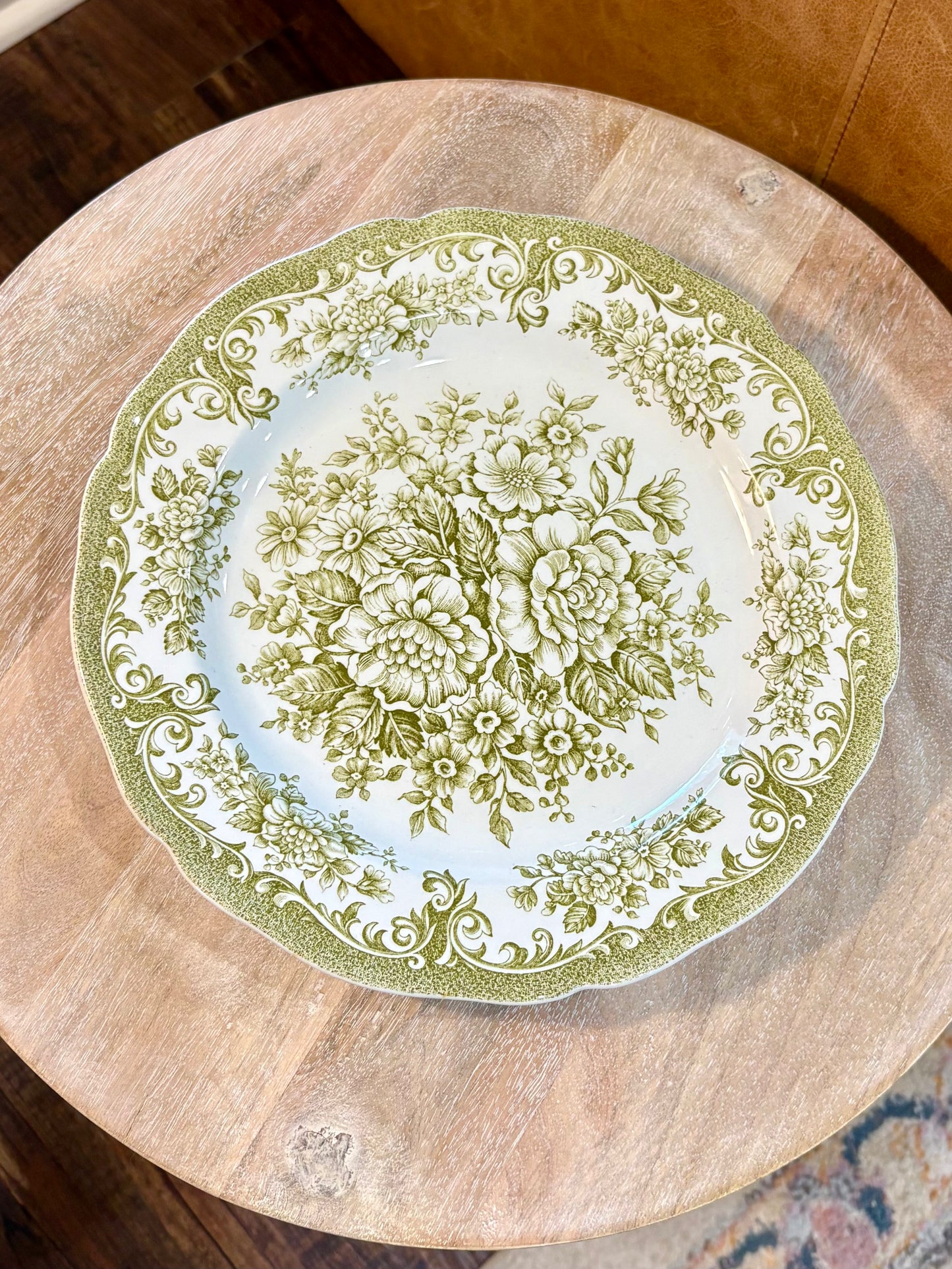 Vinatge Royal Staffordshire Avondale Green Dinner Plate 10.5"