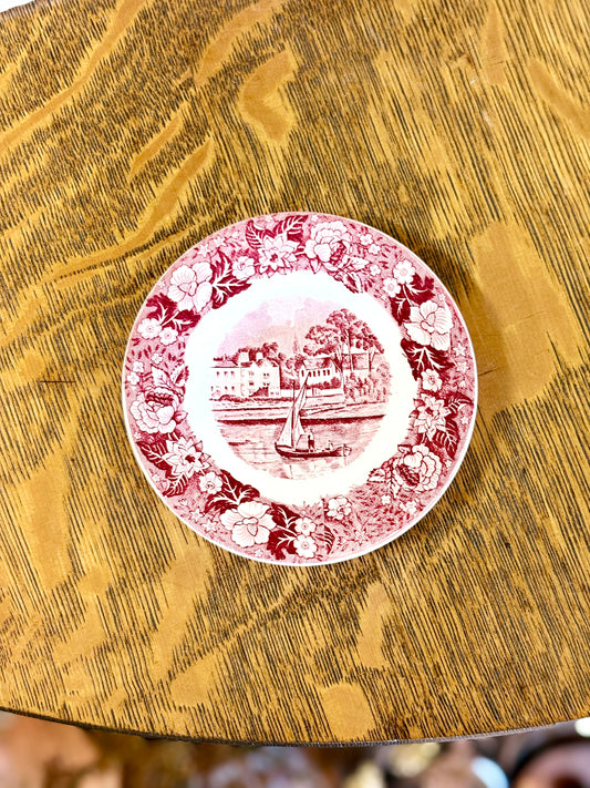 Red & White Lady Place Palissy Pottery Saucer 5.25"