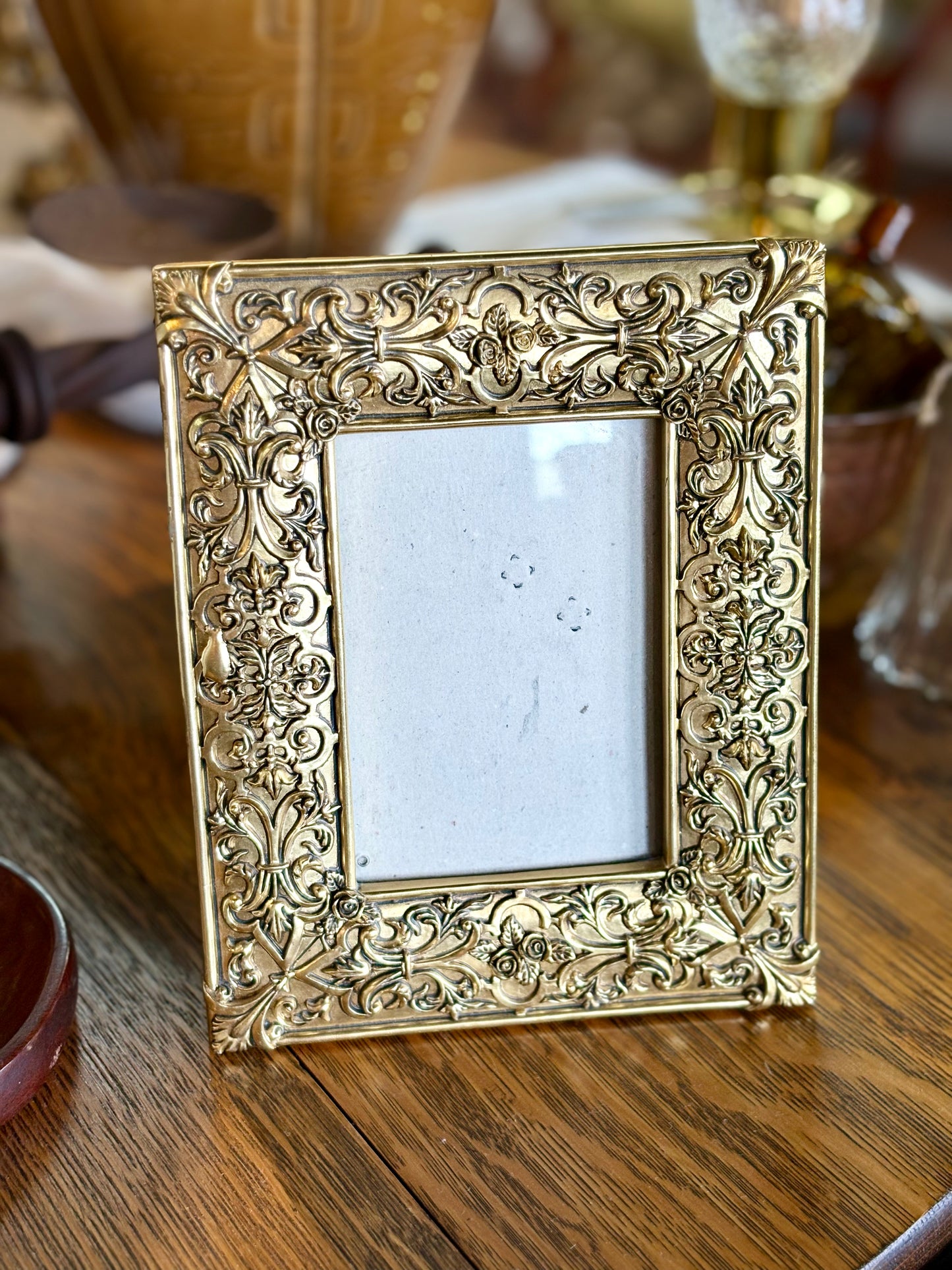 Vintage Gold Ornate 4x6 Frame