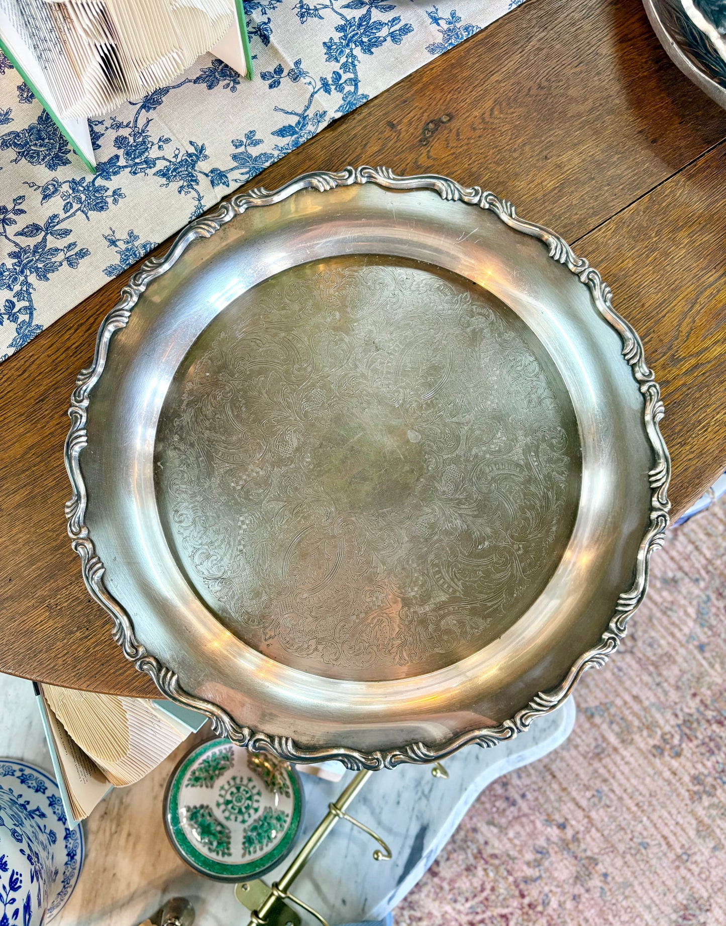 Vintage Oneida Georgian Scroll Silver Tray