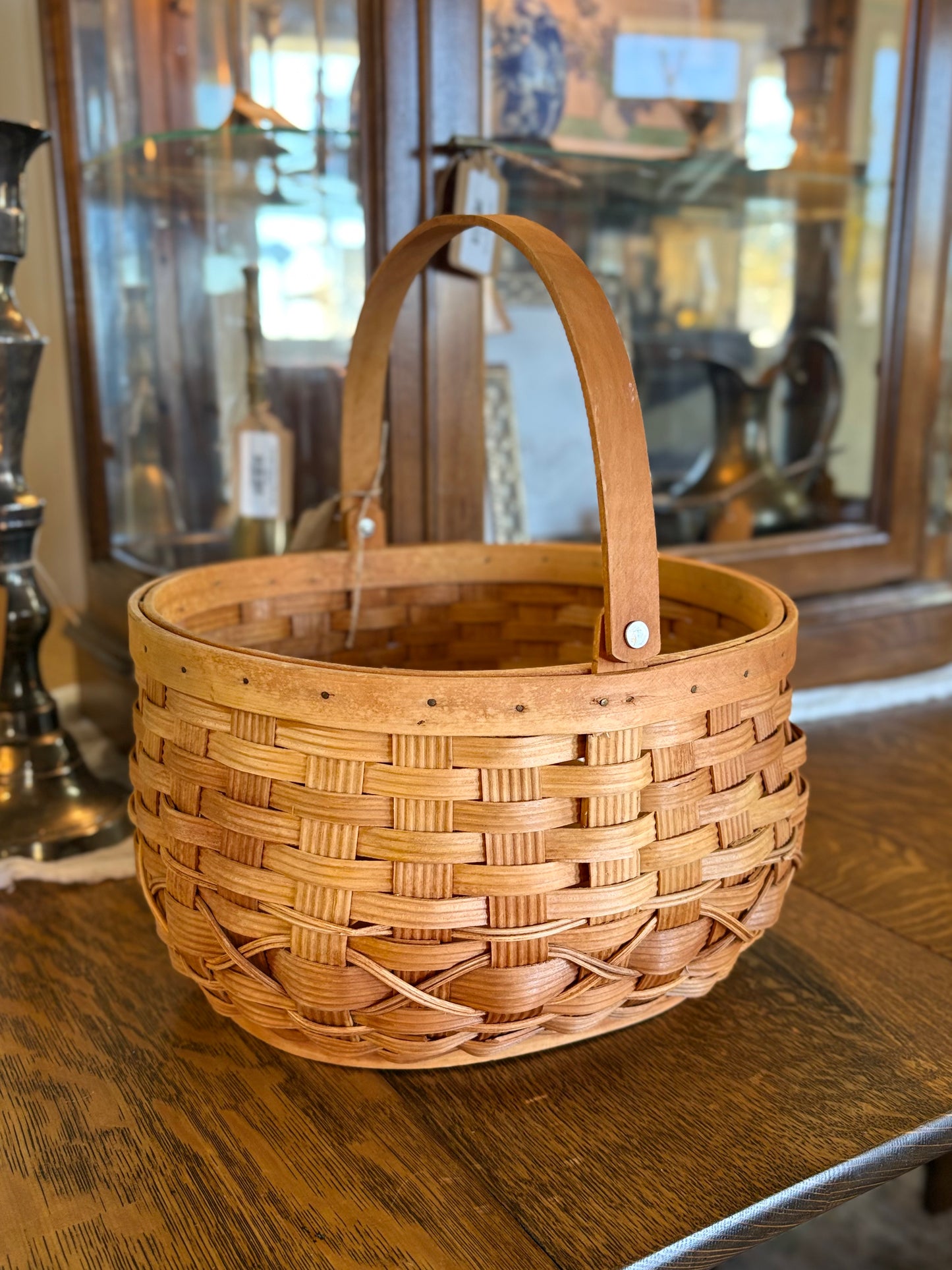 Basket 049