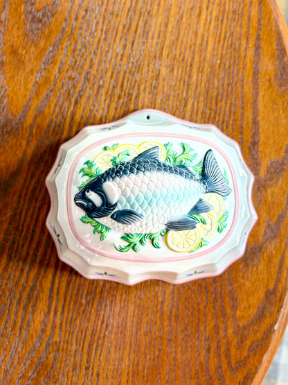 Vintage Fish w/ Lemons Jello Mold