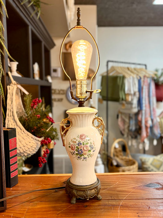 Vintage Urn Style with Floral Detail Lamp