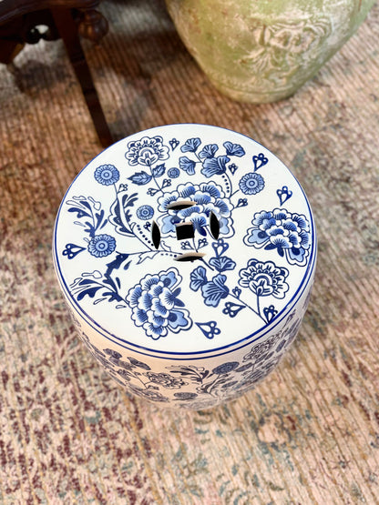Blue/White Ceramic Hydrangea Stool